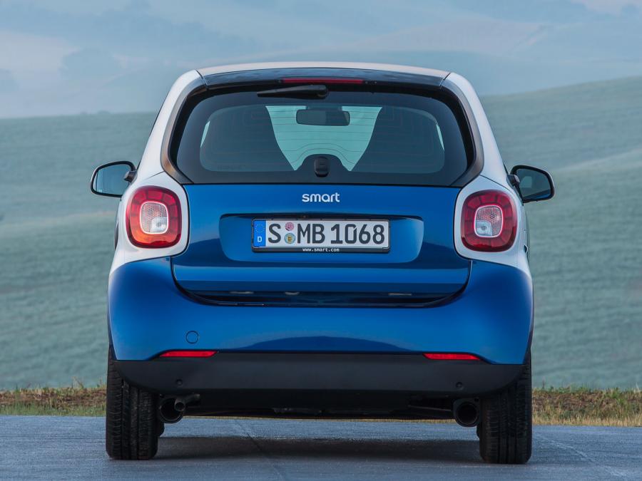  Smart ForTwo Passion Coupe 2014 года  (фото 6 из 19)